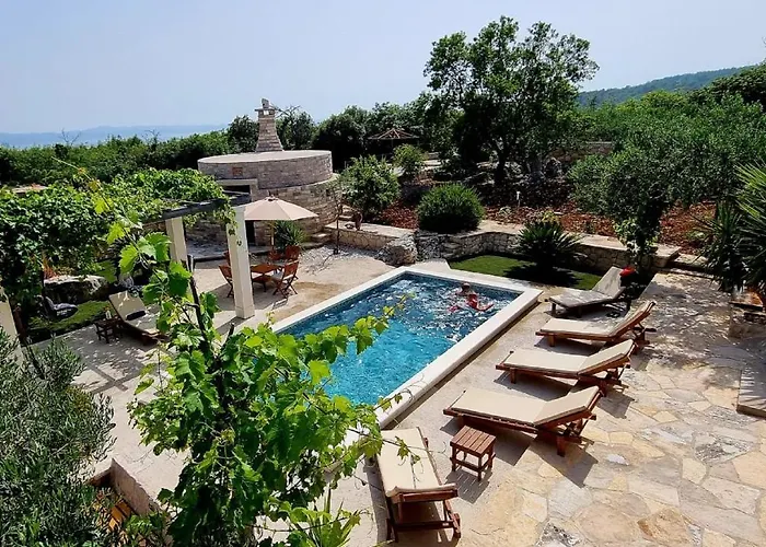 žurnata Villa Bogomolje