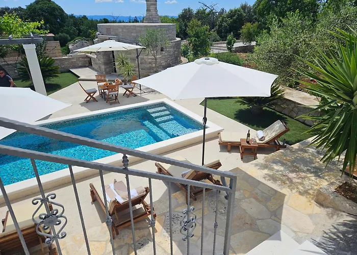 žurnata Villa Bogomolje